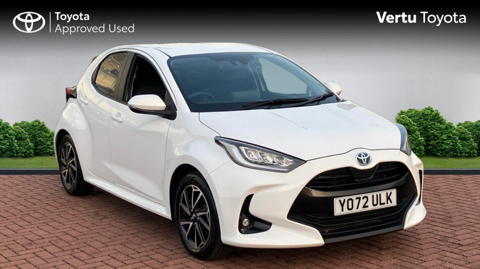 Toyota Yaris 1.5 Hybrid Design 5dr CVT Hybrid Hatchback
